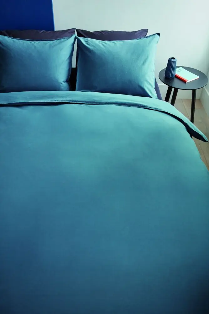 Lenjerie-pat-turcoaz-inchis-Basic-Blue-Grey-200x200220-cm