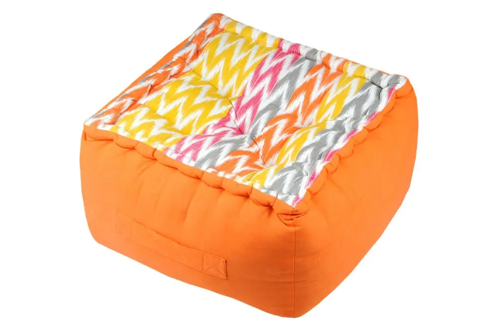 perna-portocalie-podea-Ikati-orange-40x40x30-cm-1